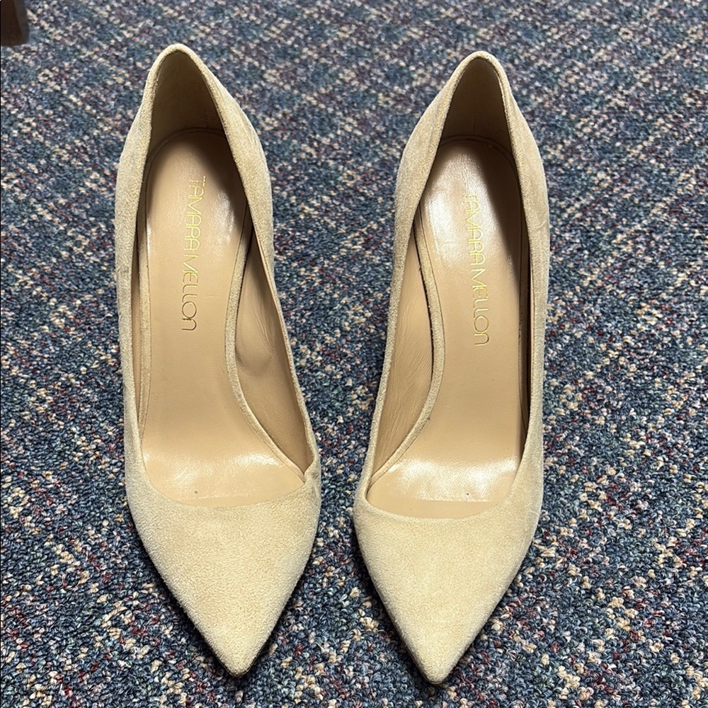 Preloved Tamara MellonElegant Beige Pumps size 36
